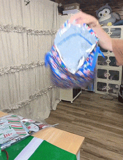 Why 47,389 Busy Moms Are Ditching Wrapping Paper This Christmas (And How They're Wrapping 30+ Gifts In Under 10 Minutes)