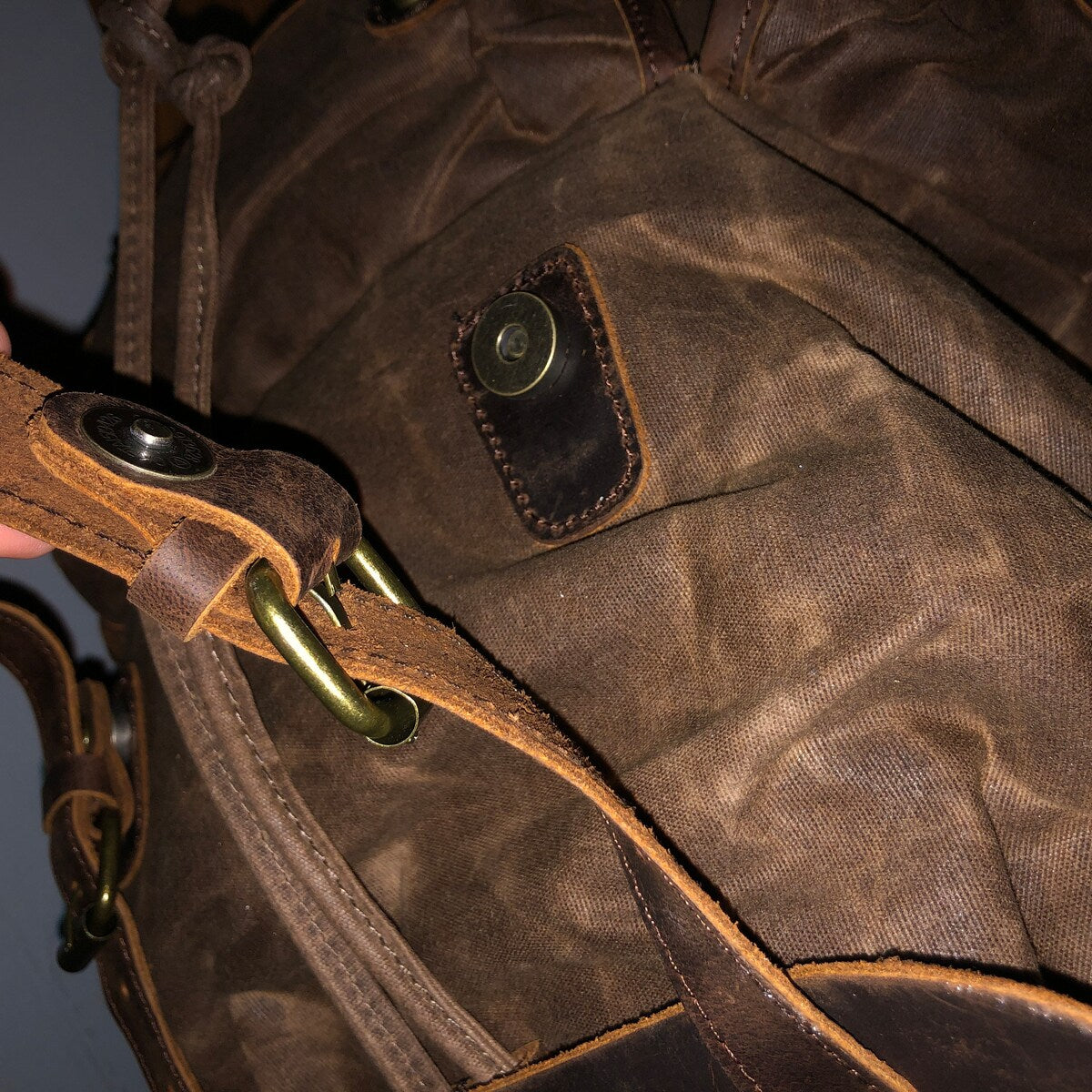 Oil-Waxed Crazy Horse Leather Canvas Backpack: Handmade Personalized Travel Rucksack