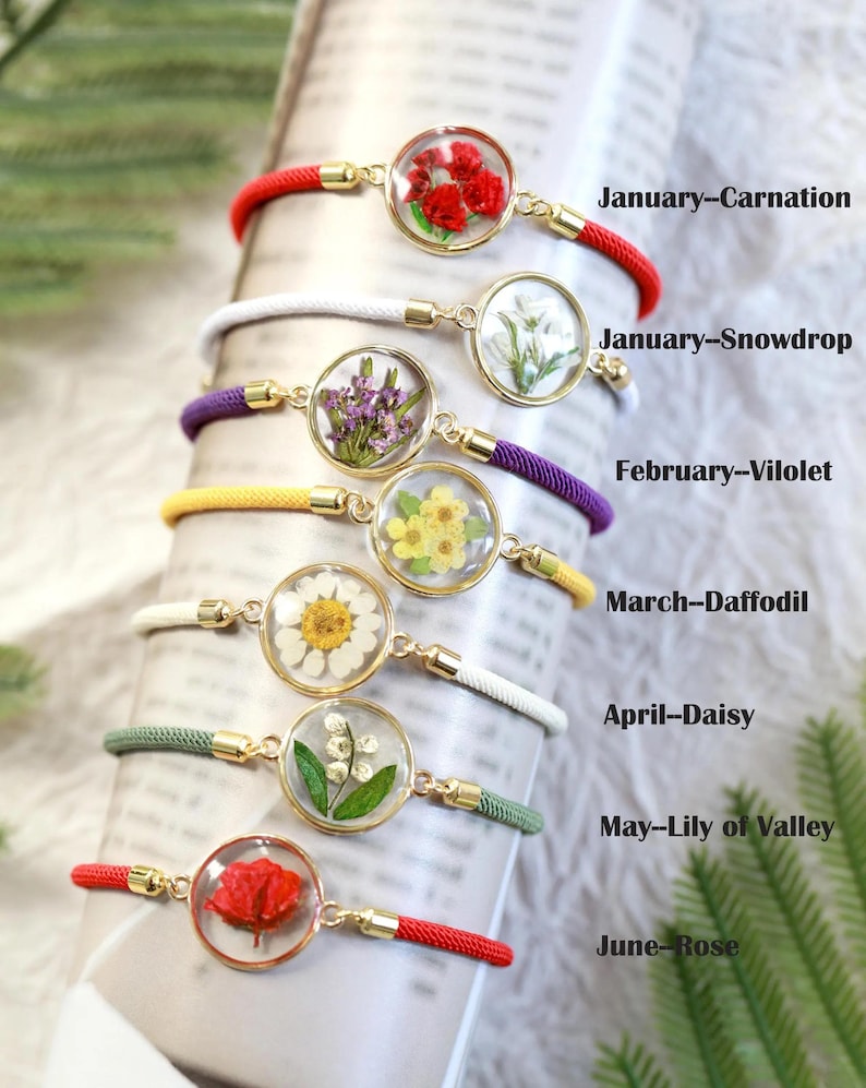 Birth Month Flower Bracelet Personalized Birthday Gift Pressed Flower Adjustable Bracelet Forgetme not Lavender Hydrangea Sunflower Bracelet